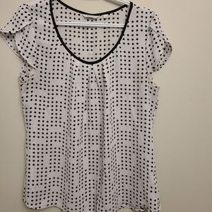 💪2/$15 Ricki's White and Black Polka Dot Shirt